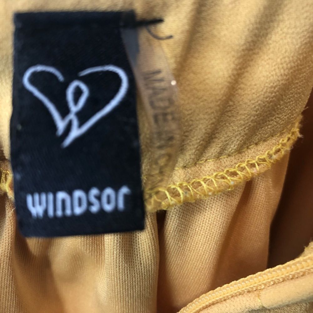 Windsor yellow thin spaghetti strap maxi prom homecoming dress, size small - Picture 12 of 16